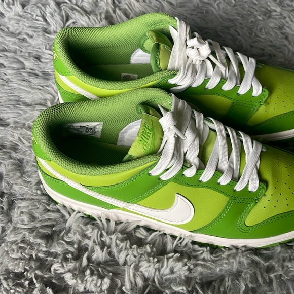 Chlorophyll dunks - Picture 1 of 4